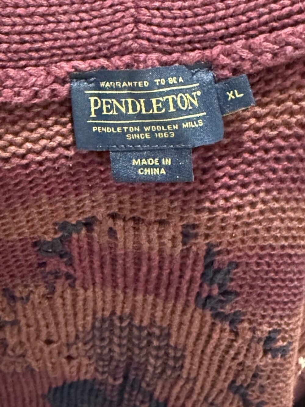 PENDLETON Cardigan Women's Size XL Graphic SweaterCoat Maroon Aztec Wool Cotton - Picture 8 of 13